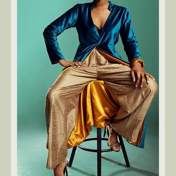 Krait velvet robe coat - Picture 6 of 7